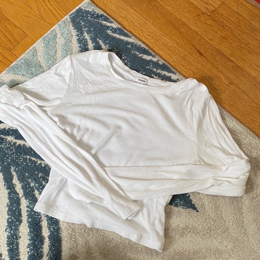 Garage Ribbed White Top